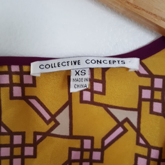 Collective Concepts xs bold patterned blouse - Picture 2 of 4